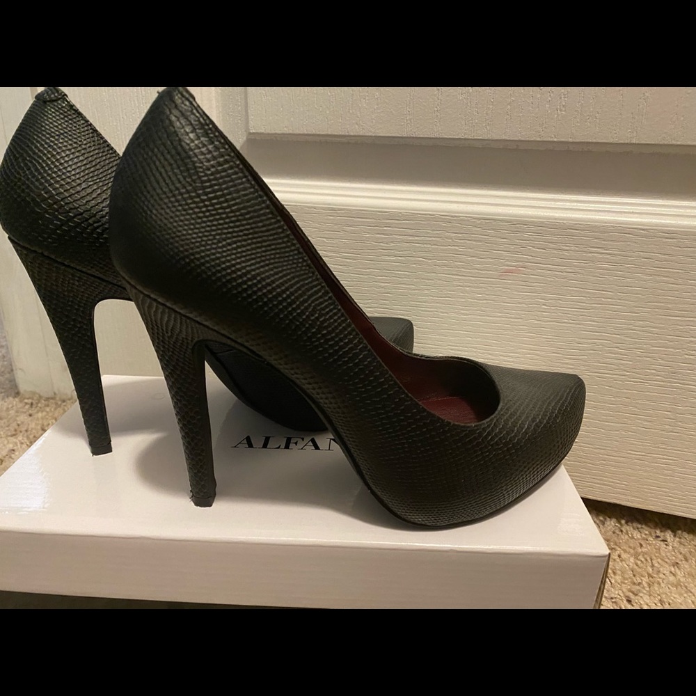 Black BCBGeneration Heels 7